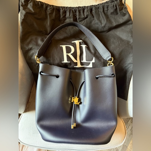Ralph Lauren Navy Leather Drawstring Shoulder Bucket Bag with Gold RL Accent - Picture 2 of 9